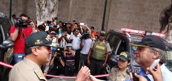 ALCALDE DE TORATA FORTUNATO PALOMINO PARTICIPÓ DE LA CEREMONIA DE ENTREGA DE 30 PATRULLEROS INTELIGENTES