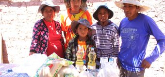 MUNICIPALIDAD DE TORATA CONTINÚA CON LA ENTREGA DE CANASTAS A FAMILIAS IDENTIFICADAS EN EL DISTRITO