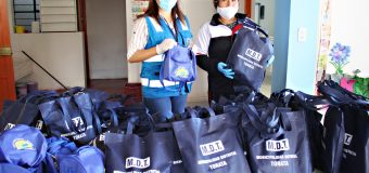 MUNICIPALIDAD DE TORATA INICIA LA ENTREGA DE KITS ESCOLARES A PADRES DE FAMILIAS DE LAS INSTITUCIONES EDUCATIVAS DEL DISTRITO