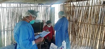 ADULTOS MAYORES DEL DISTRITO RECIBEN ATENCIÓN MÉDICA PARA FRENAR EL COVID-19